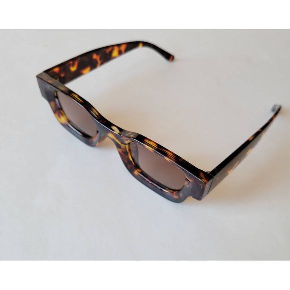 Retro Square Sunglasses Tortise Shell Frames Brown Lens with UV400 Protection - Picture 2 of 5
